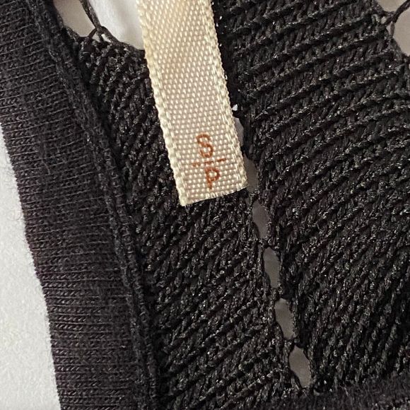 Free People Dress Womens Small Black Crochet Knit Chevron Pattern Bodycon Read - Picture 10 of 15